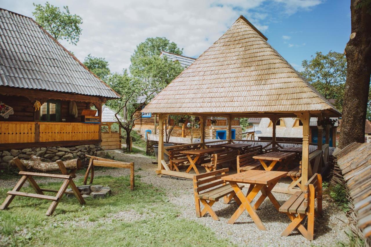 Casa Morosenilor - Breb Villa Luaran gambar